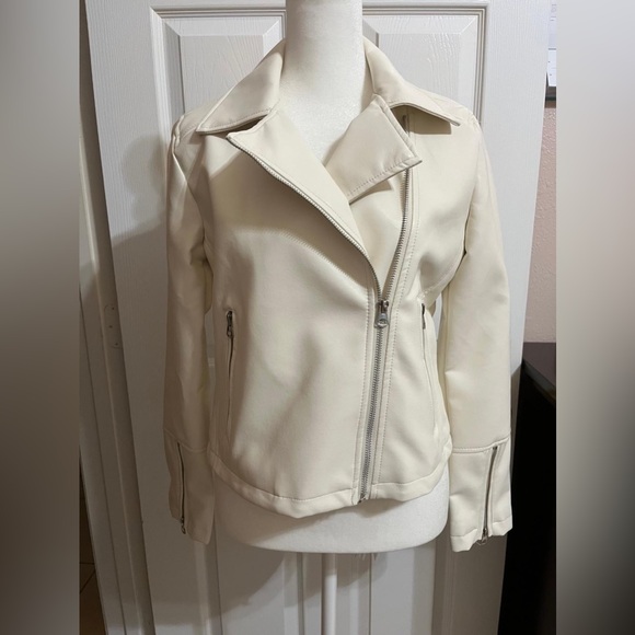 Ashley by 26 international outherwear jacket and coat - Picture 7 of 13